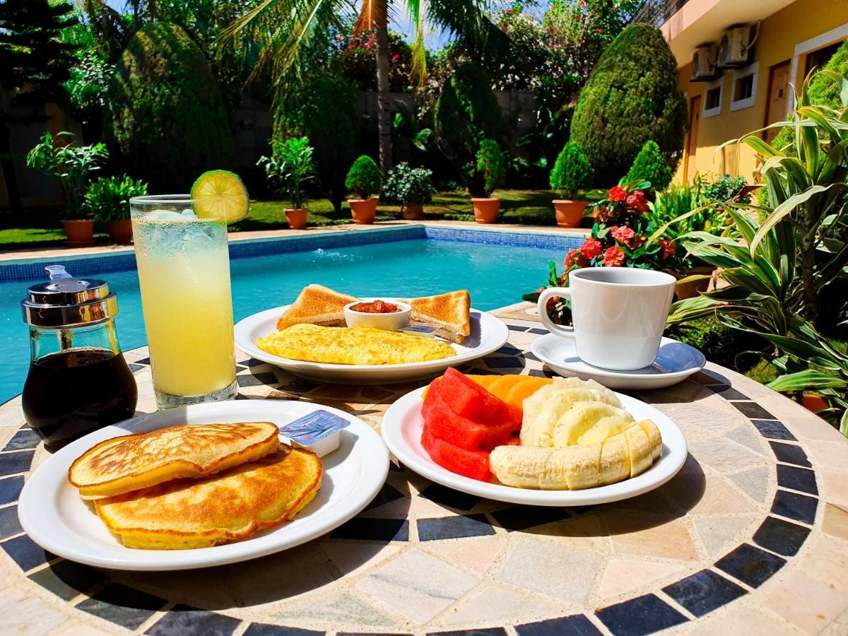 Hotel Los Pinos Managua Eksteriør bilde