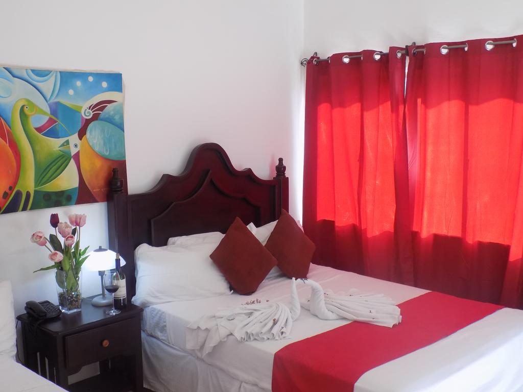 Hotel Los Pinos Managua Eksteriør bilde