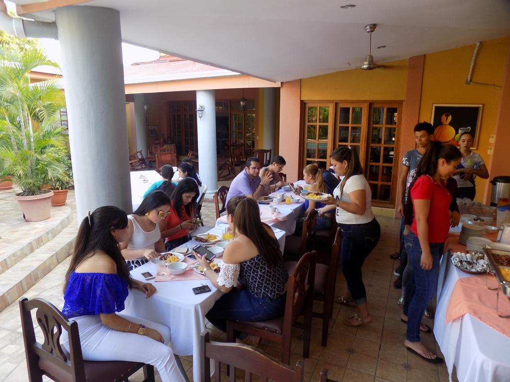 Hotel Los Pinos Managua Eksteriør bilde
