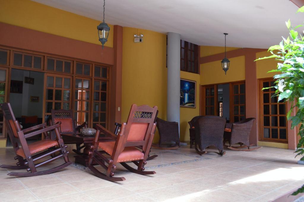 Hotel Los Pinos Managua Eksteriør bilde