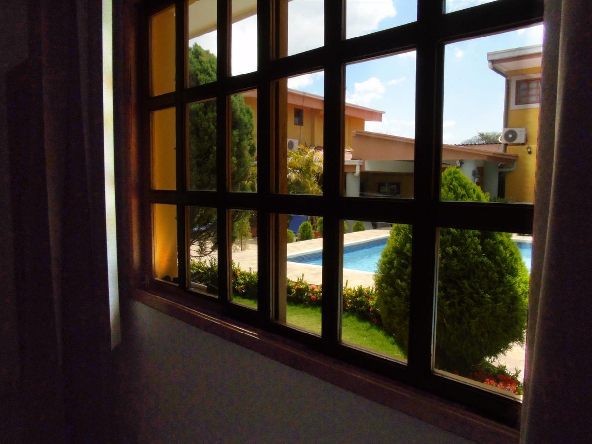 Hotel Los Pinos Managua Eksteriør bilde